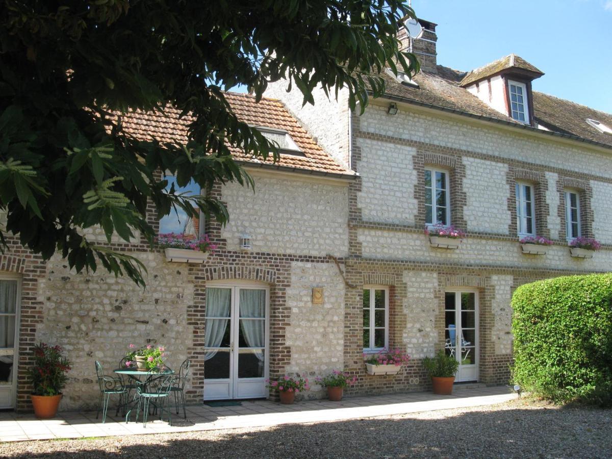 Les Chambres Du Chataignier Lery  Buitenkant foto
